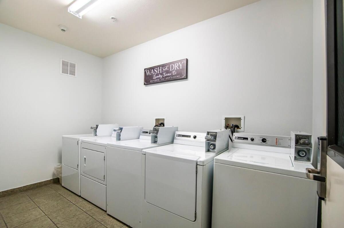 Vistas 216- Renovated Central Sierra Vista Long Term Discounts Екстериор снимка