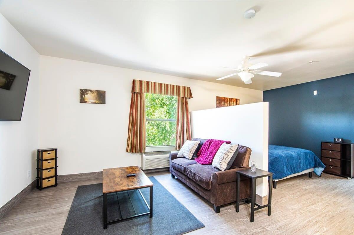 Vistas 216- Renovated Central Sierra Vista Long Term Discounts Екстериор снимка